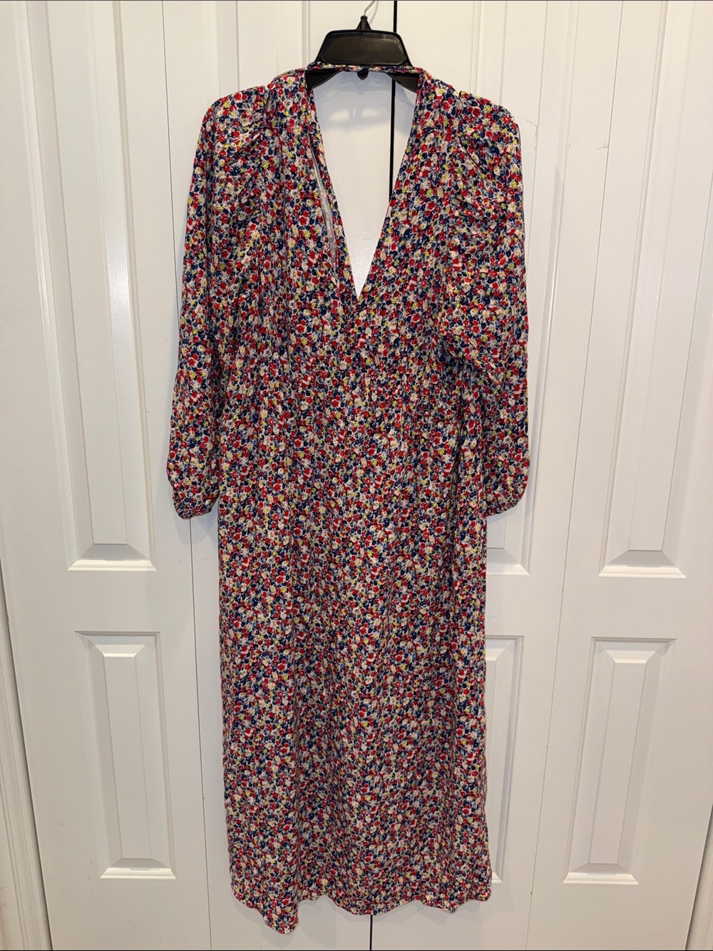 Floral V-Neck Midi Dress in Multicolor